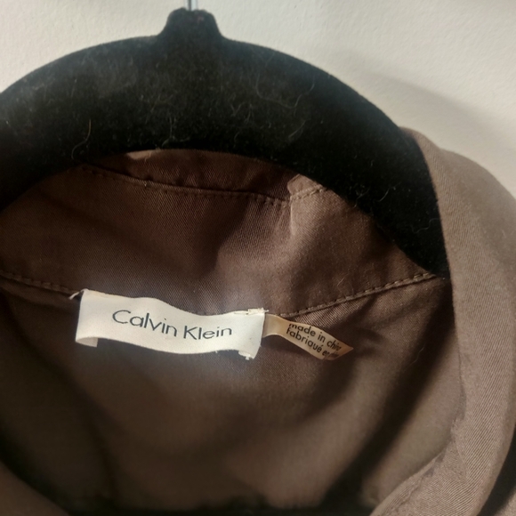 Calvin Klein button down belted shirt - Picture 3 of 4